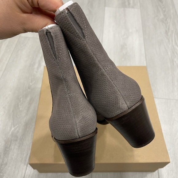 Gentle Souls Blaise Wedge Bootie 2 Concrete 9 - Picture 4 of 9